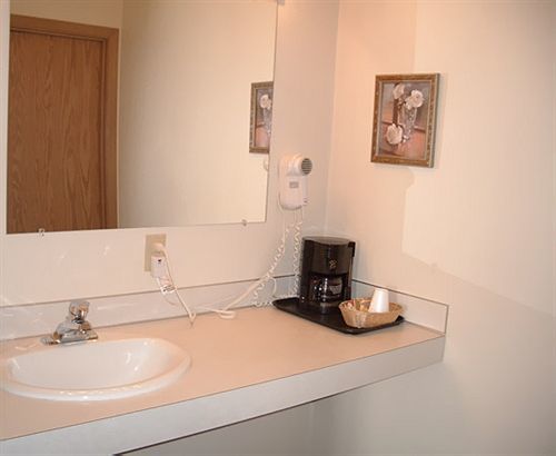 Junction City Western Motel מראה חיצוני תמונה